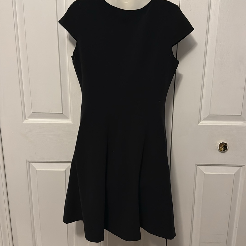 Loft Sz 8 Black Stitched pattern Skater Dress GUC BP1 - Picture 4 of 8